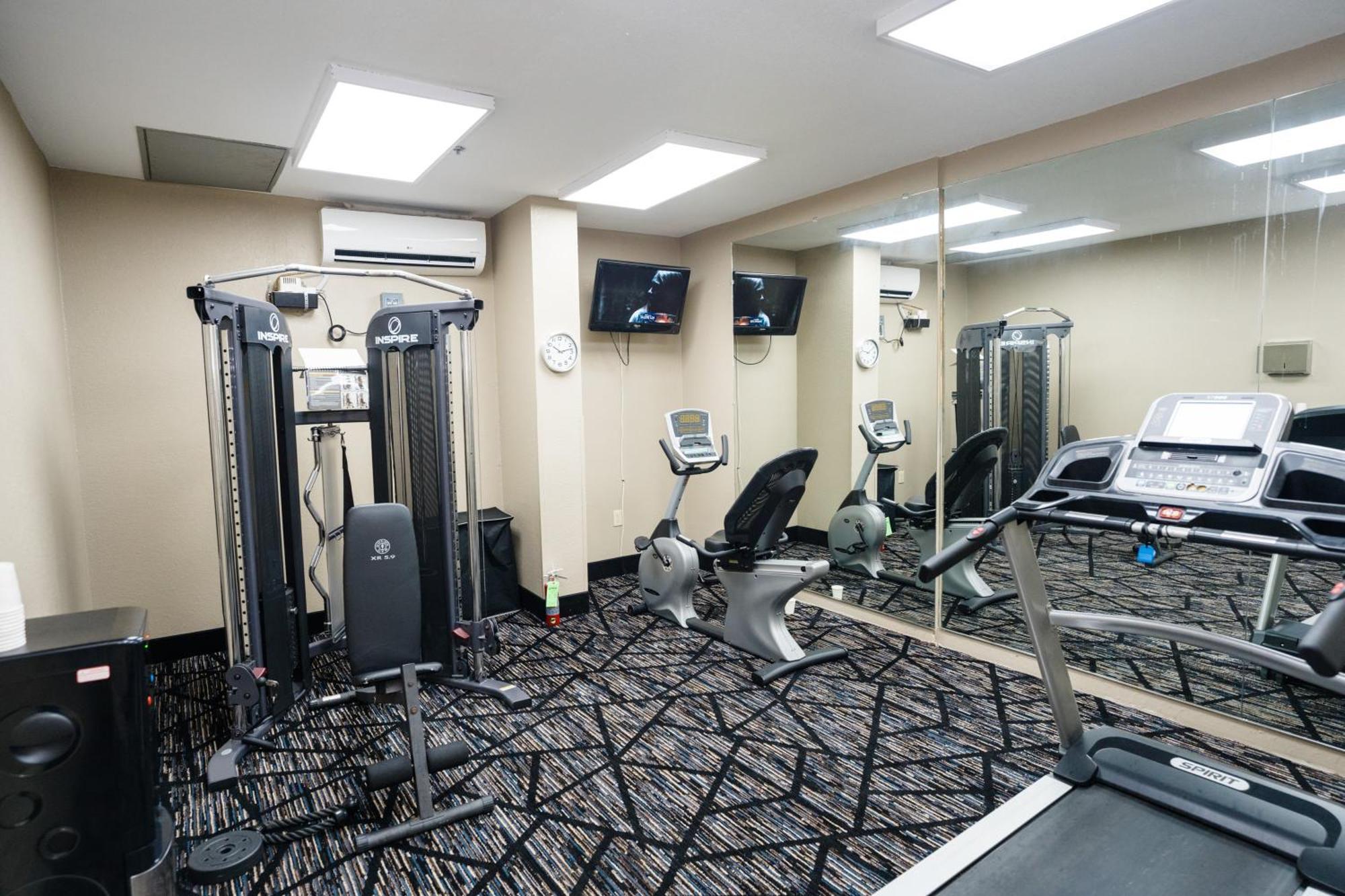 เมนสเตย์ สวีท สนามบินน็อกซ์วิลล์ Hotel อัลคอ ภายนอก รูปภาพ