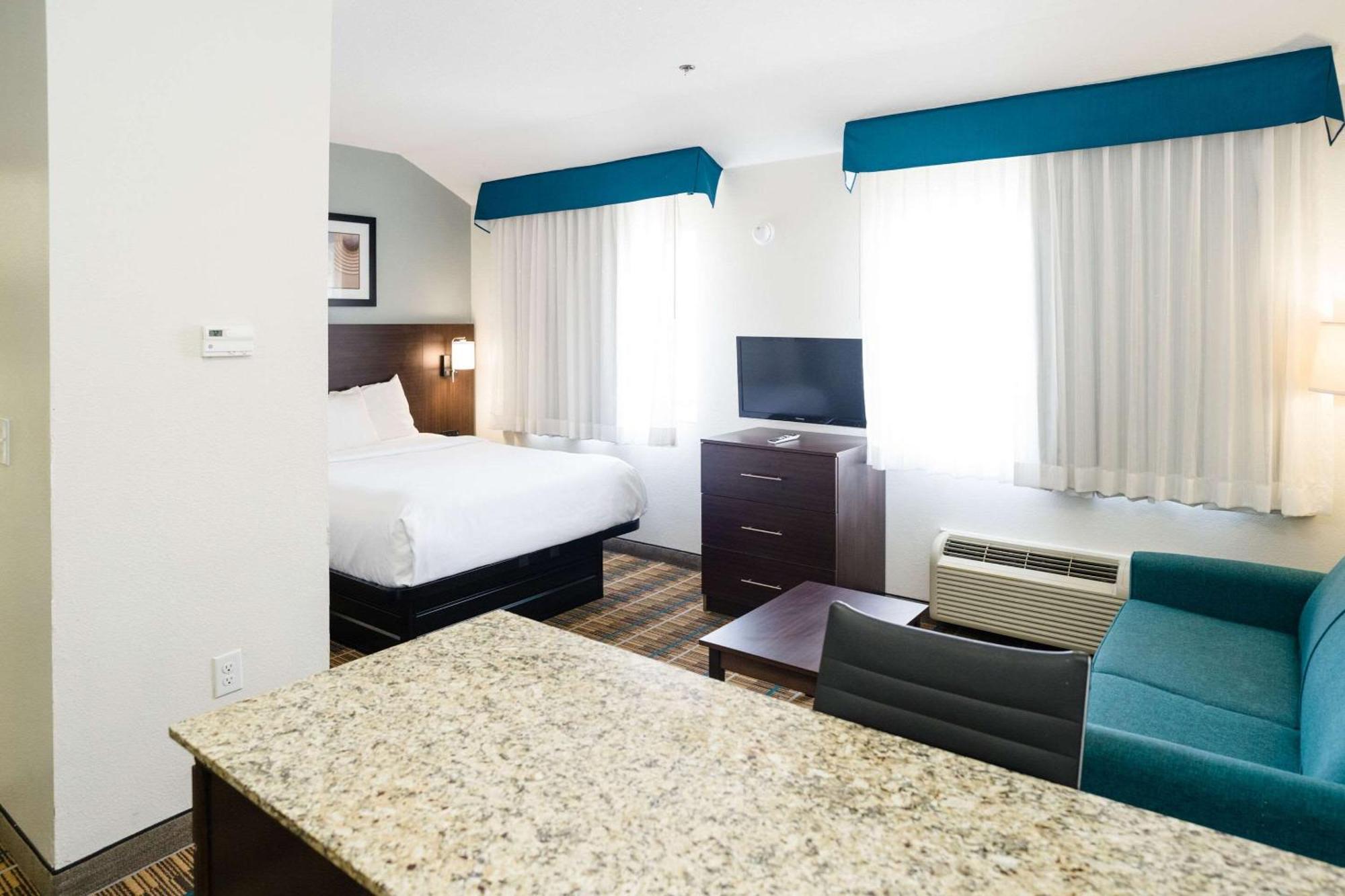 เมนสเตย์ สวีท สนามบินน็อกซ์วิลล์ Hotel อัลคอ ภายนอก รูปภาพ
